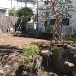 施工中（7）水盤の給水配管埋め込み