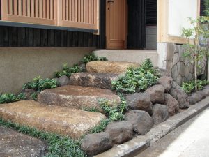 Ishi-zumi (Masonry) construction example (Yoneyama Teien)