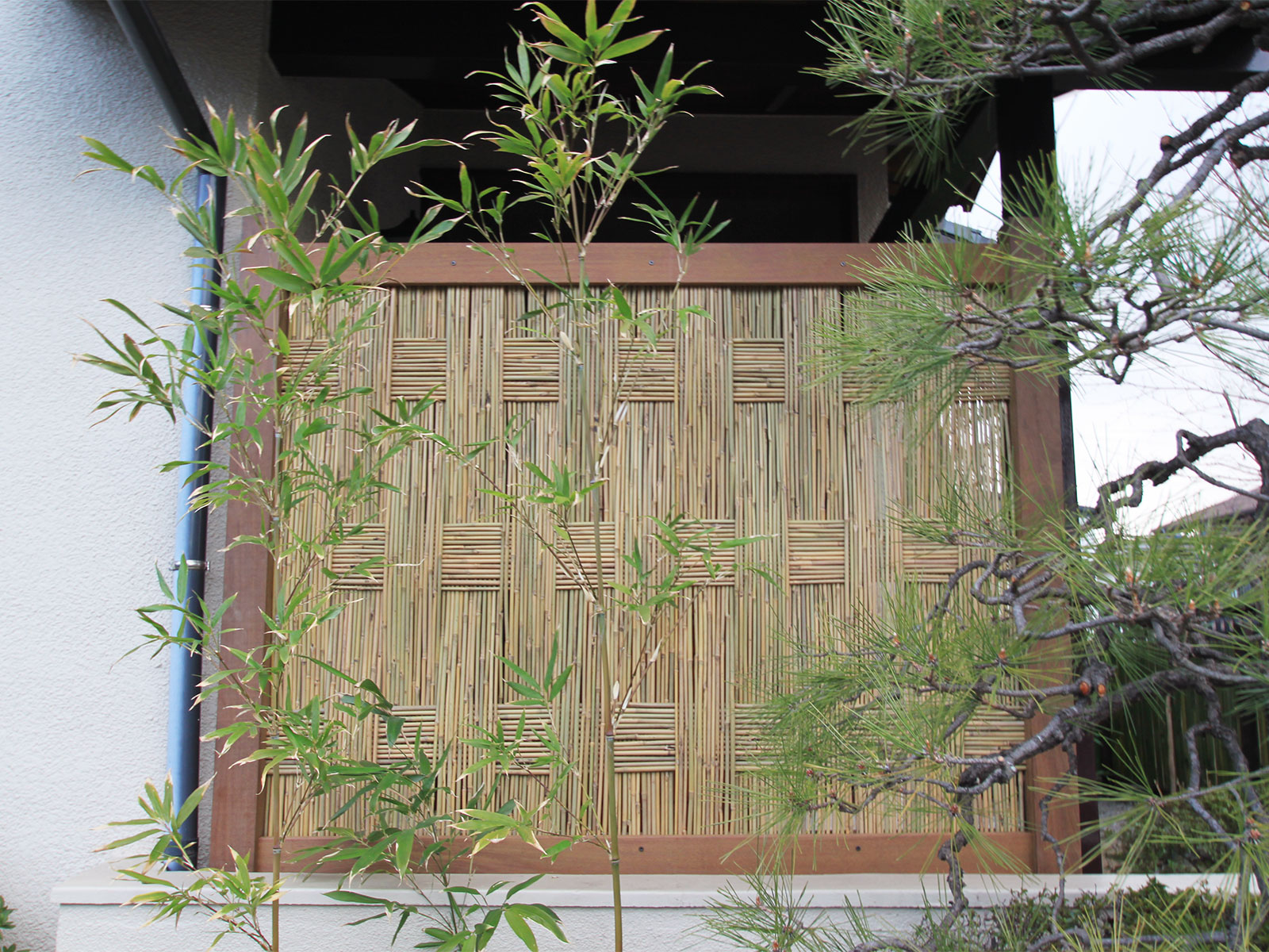 竹垣、フェンスの施工は横浜の米山庭苑