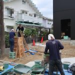 施工中（18）オリジナル版築門柱