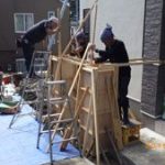 施工中（3） 版築門柱施工中