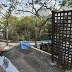 施工中（11）　玄関前パーテーション